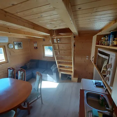 Brunarica Jeršin * Cerkno